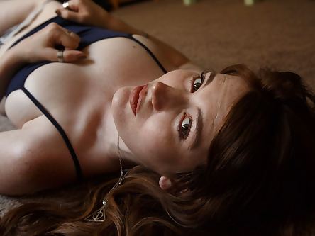 Zoe Fletcher from Zishy | Erotic Pic